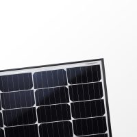 Félcellás napelemek